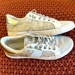 Vintage Havana sneakers